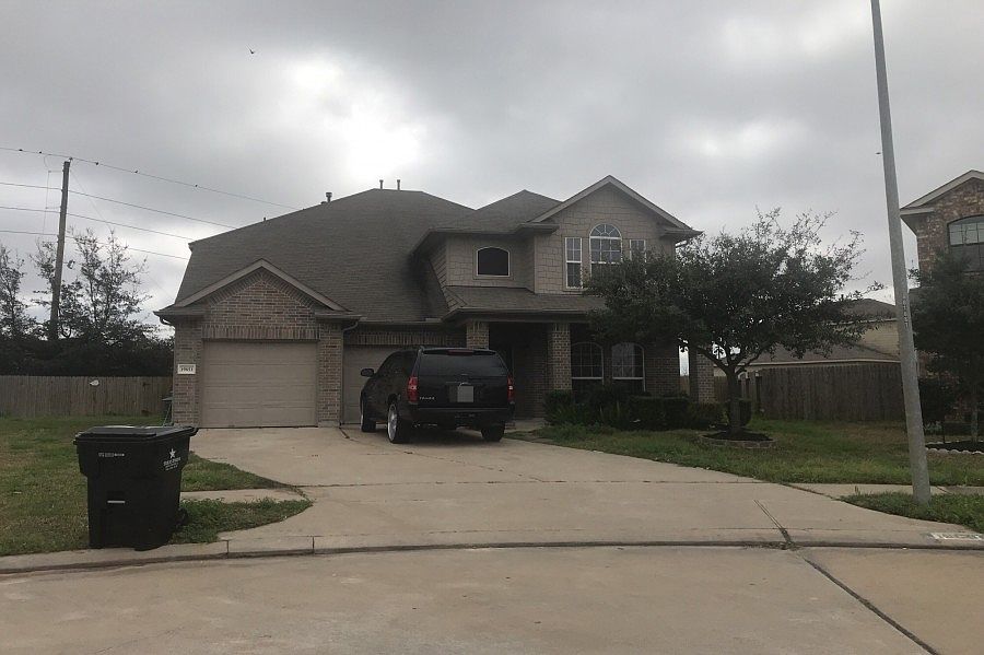 1st image of 19651 Little Pine Ln