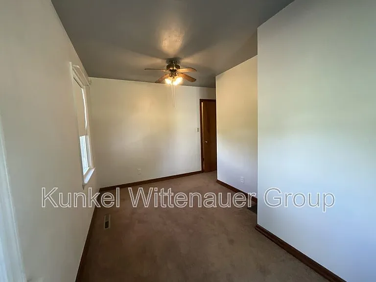 1006 Scott Troy Rd — Photo 13