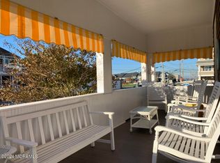 38 5th Ave, Seaside Park, NJ 08752