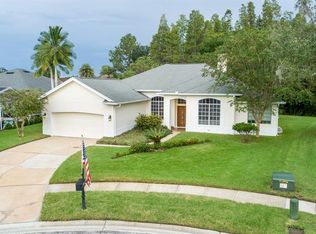 18414 Canary Ln, Lutz, FL 33558