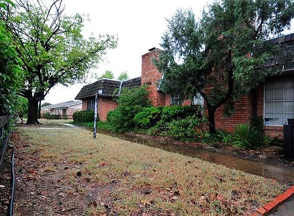 5th image of 3705 W Pioneer Pkwy