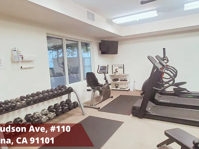 160 S Hudson Ave #110 — Photo 25