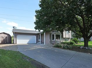 7204 114th Ln N, Champlin, MN 55316