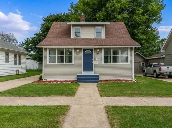 1413 E Van Buren St, Janesville, WI 53545