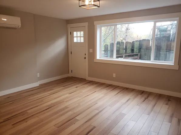 5436 21st Ave SW #B, Seattle, WA 98106