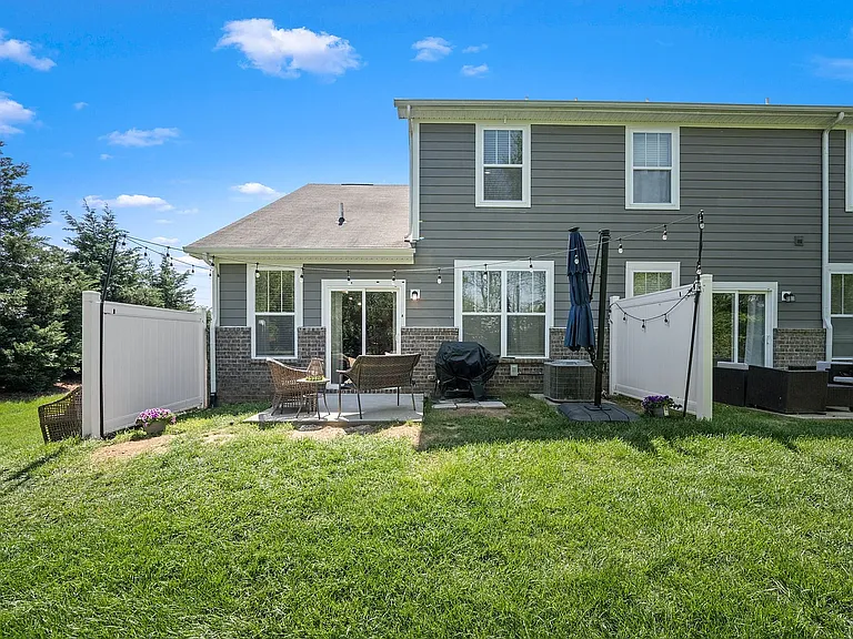 4204 Aragorn Way — Photo 25