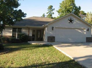 139 E Mosley Ln, Huntsville, TX 77340