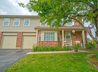 111 Cammeron Ct, Aurora, IL 60504