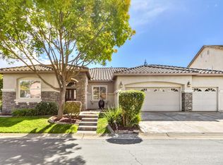 531 Hawkcrest Cir, Sacramento, CA