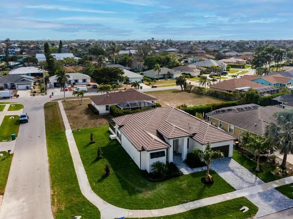 109 Cyrus St, Marco Island, FL 34145