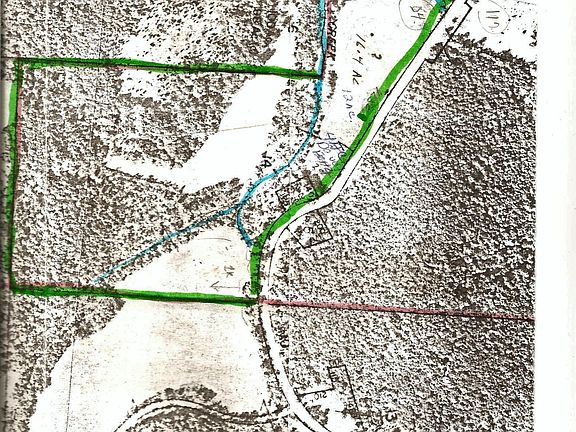 General outline of property 
blue indicates water