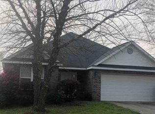 120 Amber Dr, Byron, GA 31008