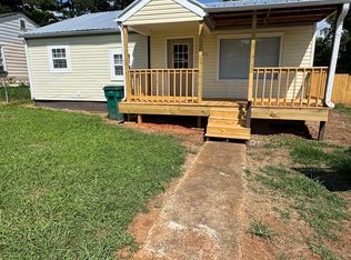 1113 W Montgomery Ave, Sheffield, AL 35660