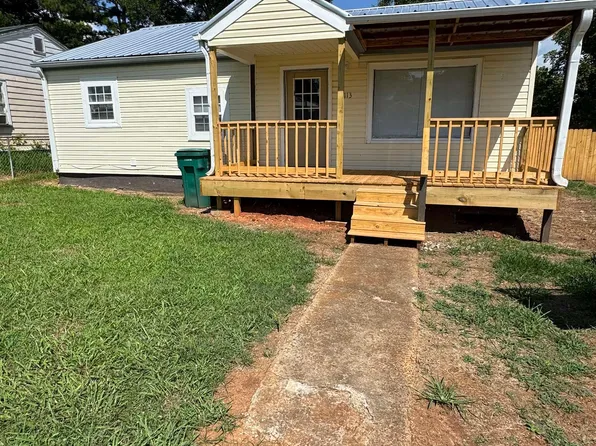 1113 W Montgomery Ave, Sheffield, AL 35660