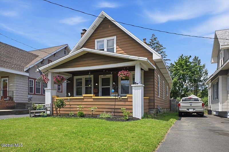 3rd image of 1155 Sumner Avenue