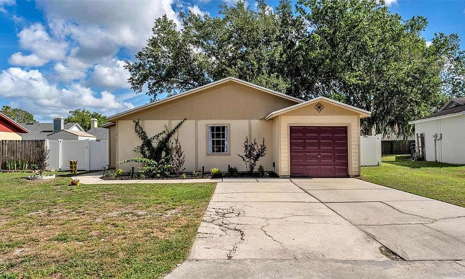 1st image of 1417 Periwinkle Ct