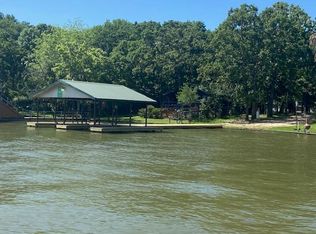 140 1/2 Deer Island Rd, Mabank, TX 75156