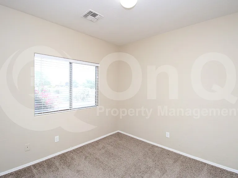 807 W Sunset Dr — Photo 31