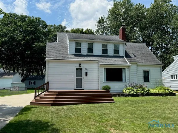 132 Barder Pkwy, Bryan, OH 43506