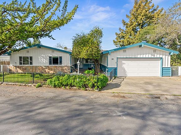 2nd image of 10 Chapel Hill Drive