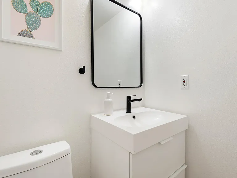 34 Ocean View Ave #3 — Photo 9