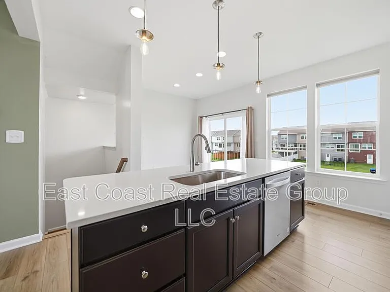 22 Kirby Ct — Photo 5