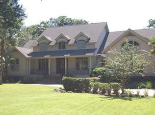343 Greenwood Dr, Hilton Head Island, SC 29928