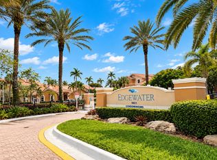 8741 Wiles Rd APT 102, Pompano Beach, FL 33067
