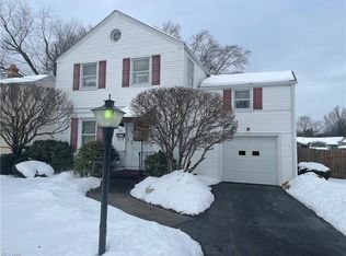 236 Forest Park Dr, Youngstown, OH 44512