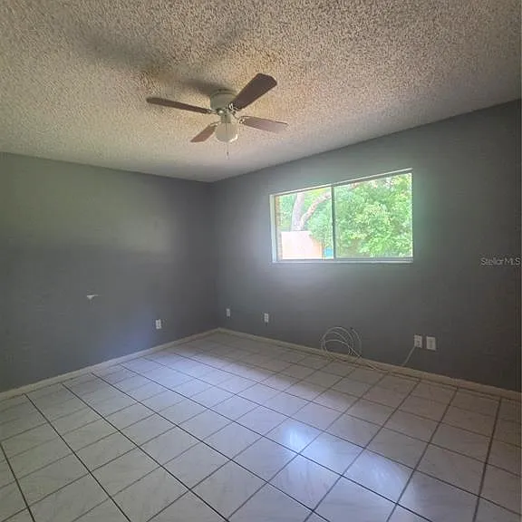 1320 Markham Ave — Photo 7