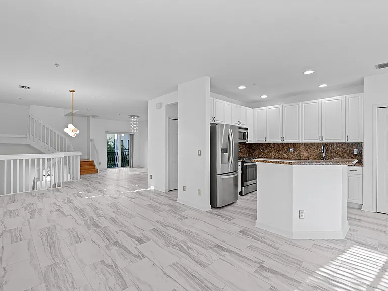 1200 Coastal Bay Blvd — Photo 5