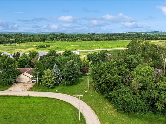 3rd image of Lots 7 9 Belle Plaine