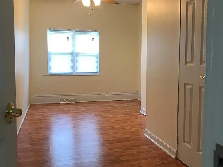 1408 Fernleaf — Photo 9