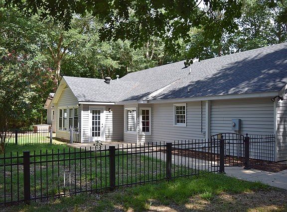 5th image of 119 Bryanwood Dr