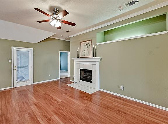 4th image of 4810 Ashworth Ct