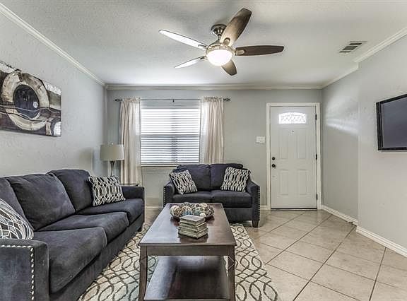 3rd image of 510 Rosewood Hills Dr