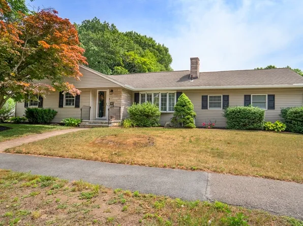 311 Cedar Brook Rd, Lynn, MA 01904