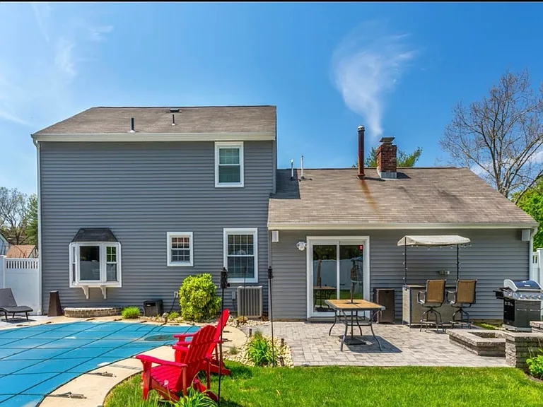 315 Ashford Rd — Photo 23