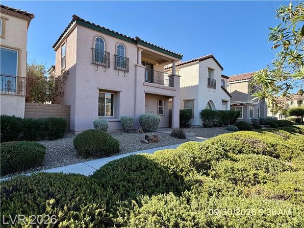 12056 Hathaway Pines Ln