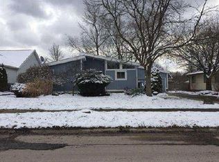 15332 Longvale Ave, Maple Heights, OH 44137