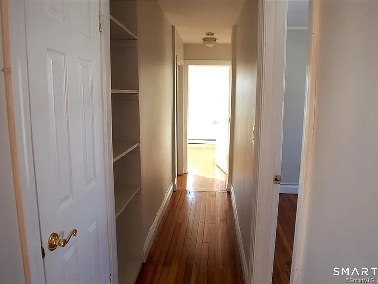 81 Longfellow Ave #2 — Photo 8