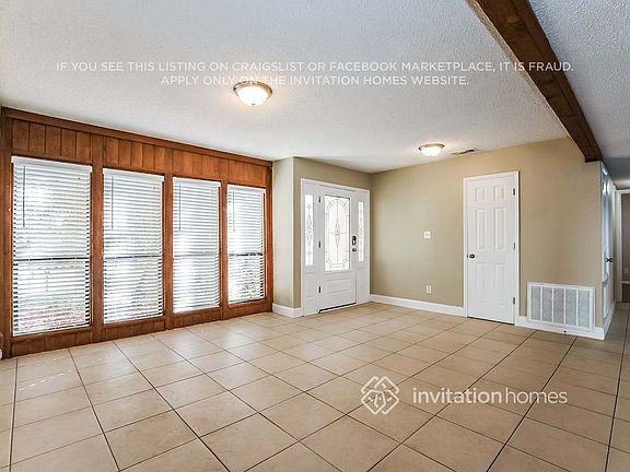 5th image of 1074 Windsong Cir