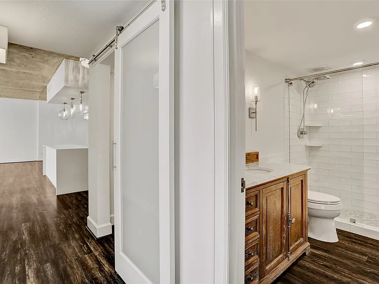 2701 Westheimer Rd #12E — Photo 13