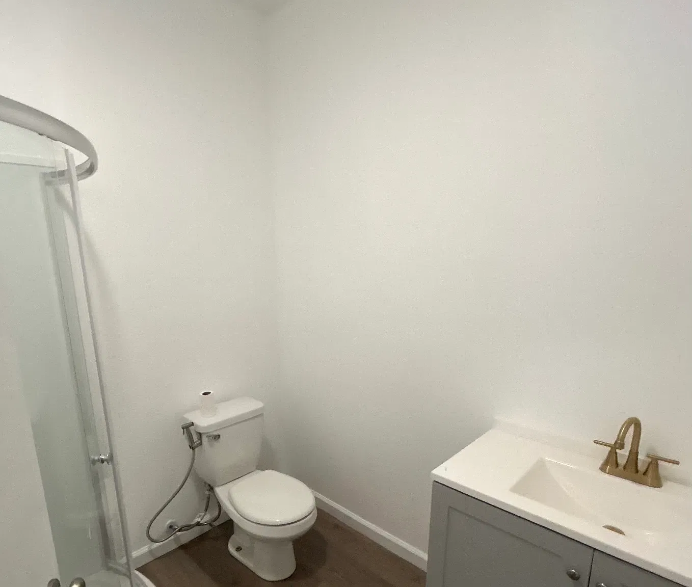 2 bed, 425 sqft, $2,200 — Photo 2
