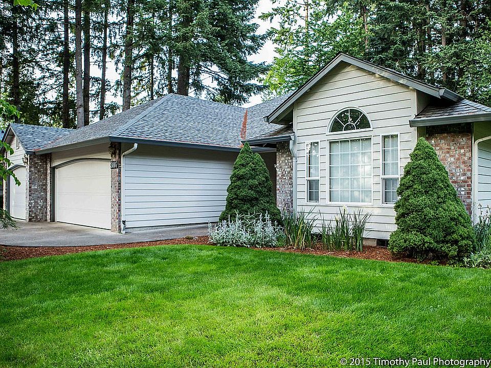 1st image of 3007 NE 182nd Ave
