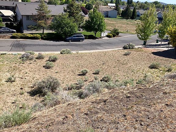 3rd image of N Hills Dr #3809