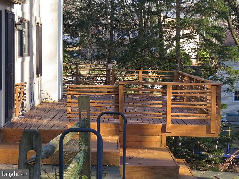 30 Kings Grant Rd — Photo 32