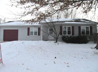 1706 33rd Ave, East Moline, IL 61244