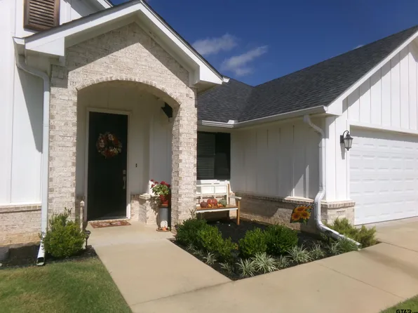 11322 Windsor Park Dr, Tyler, TX 75709