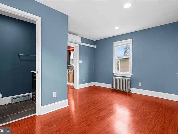 5th image of 120 Linden Ave